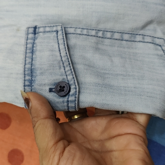 Hooded denim shirt - Picture 6 of 6